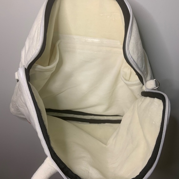 3/20$ Laptop bag. - Picture 2 of 3